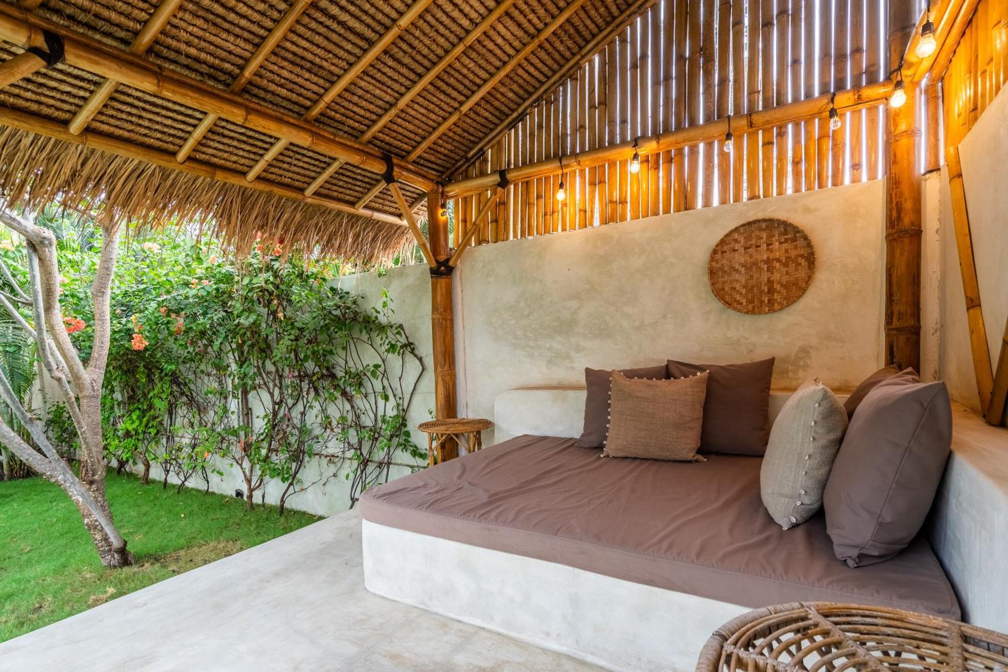 Villa Burung Gili Air Authentic 3-Bedroom Bamboo Villa With Private Pool Exterior foto