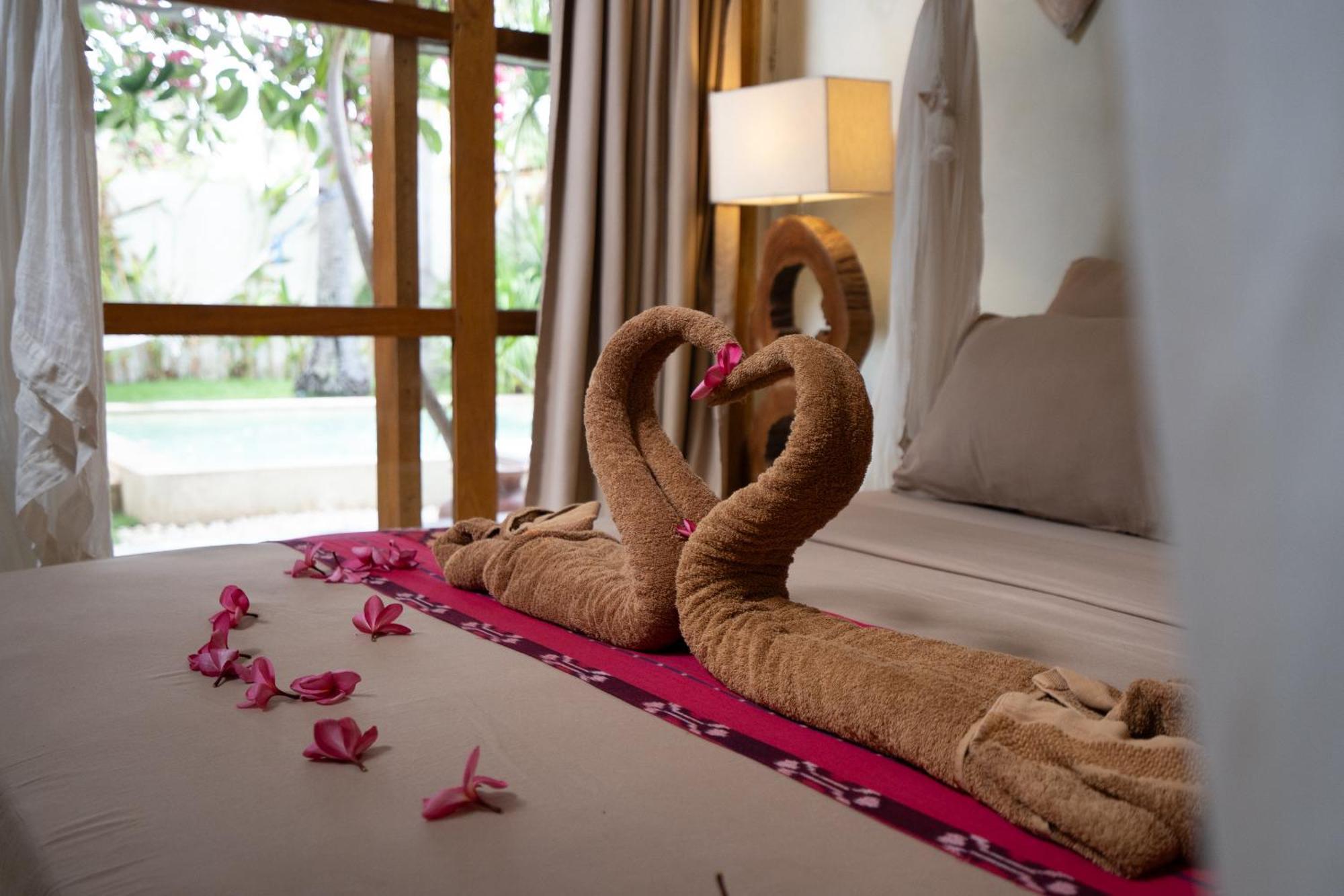 Villa Burung Gili Air Authentic 3-Bedroom Bamboo Villa With Private Pool Exterior foto